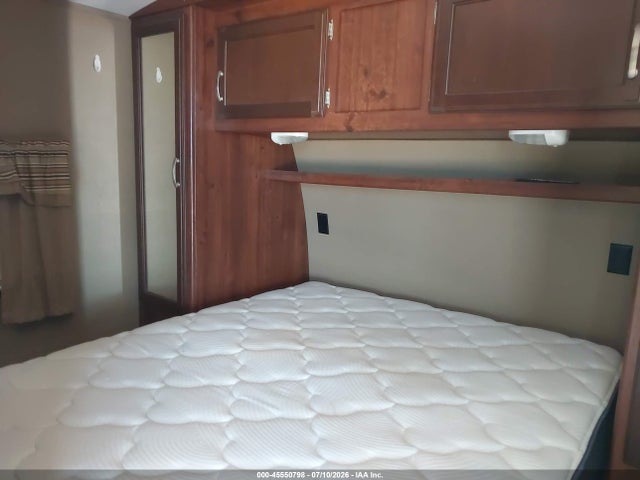Keystone Outback 2015 4YDT29923FB452471 Image 12