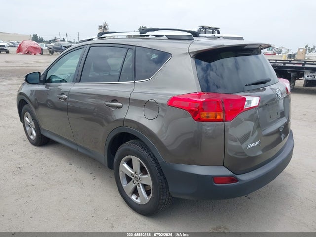 Toyota Rav4 Xle 2015 2T3WFREV7FW186741 Image 3