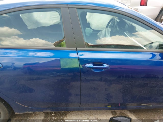 2024 Kia Forte Lxs მანქანა იყიდება აუქციონზე, vin: 3KPF24AD6RE768390, აუქციონის ნომერი: 45550872