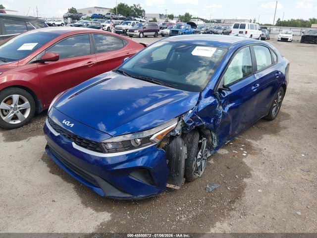 2024 Kia Forte Lxs მანქანა იყიდება აუქციონზე, vin: 3KPF24AD6RE768390, აუქციონის ნომერი: 45550872