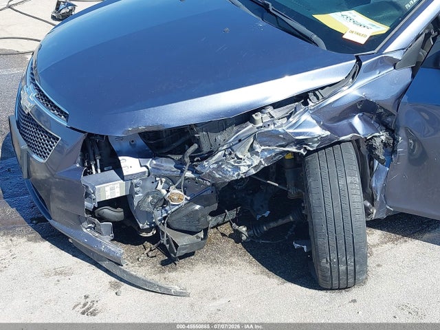 1G1PC5SB1E7223320 Chevrolet Cruze 1lt Auto