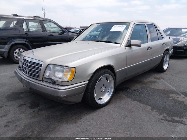 Продажа на аукционе авто 1994 Mercedes-benz E 420, vin: WDBEA34EXRC118786, номер лота: 45550902