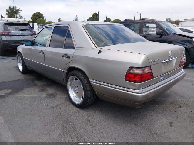 Продажа на аукционе авто 1994 Mercedes-benz E 420, vin: WDBEA34EXRC118786, номер лота: 45550902