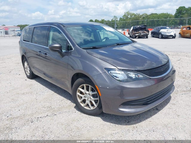 45550911 :رقم المزاد ، 2C4RC1DG4HR512986 vin ، 2017 Chrysler Pacifica Touring مزاد بيع