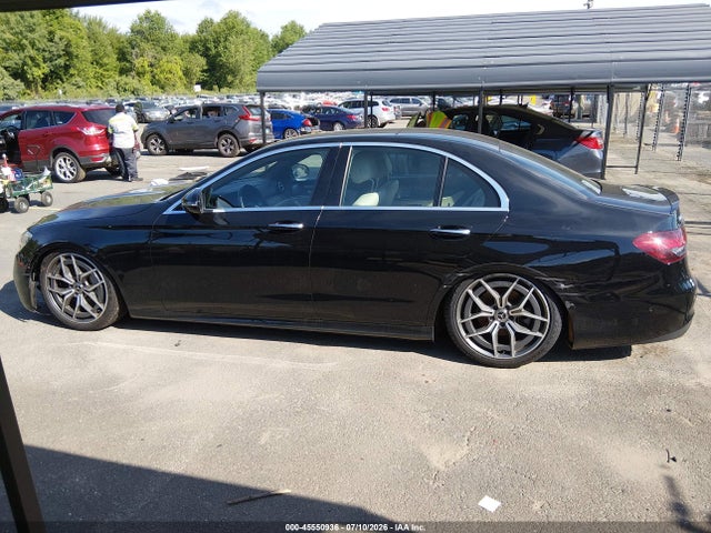 45550936 :رقم المزاد ، W1KZF8EBXMA999828 vin ، 2021 Mercedes-benz E 350 4matic مزاد بيع