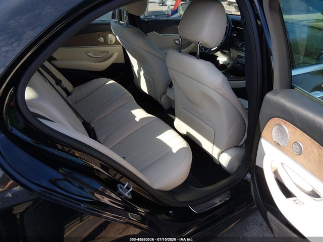 45550936 :رقم المزاد ، W1KZF8EBXMA999828 vin ، 2021 Mercedes-benz E 350 4matic مزاد بيع