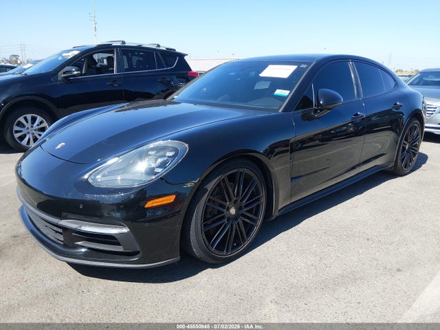 WP0AA2A74JL104032 Porsche PANAMERA 4