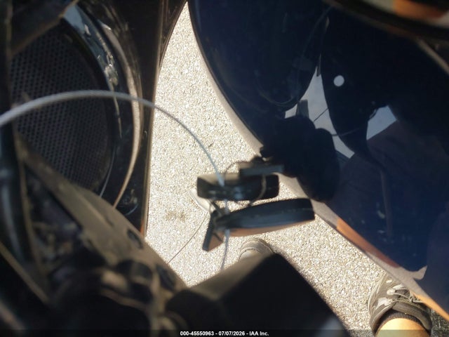 Harley-Davidson FLHXS 2019 1HD1KRP13KB672268 Image 11