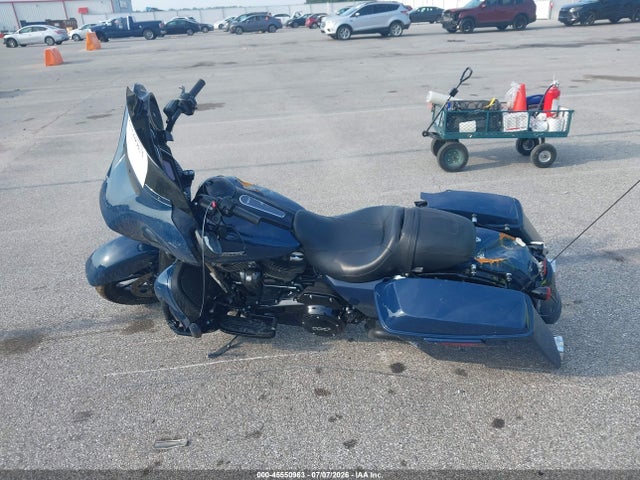 Harley-Davidson FLHXS 2019 1HD1KRP13KB672268 Image 13