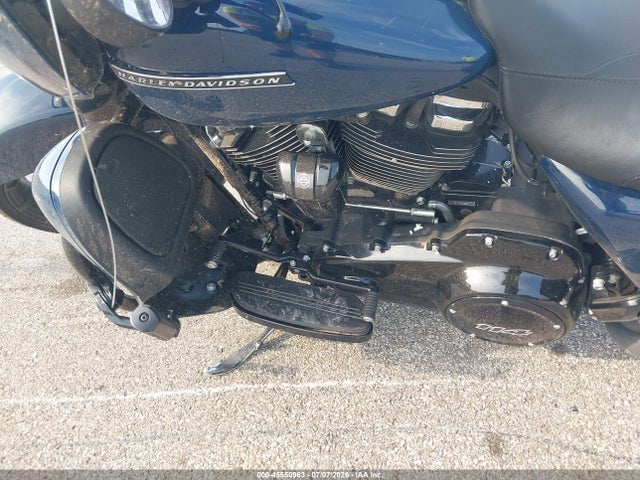 Harley-Davidson FLHXS 2019 1HD1KRP13KB672268 Image 9