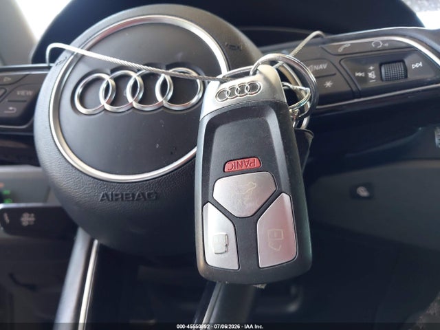 WAUGMAF49KA057472 Audi A4 40 Premium/40 Titanium Premium