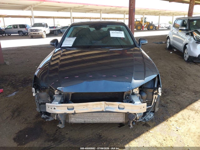 WAUGMAF49KA057472 Audi A4 40 Premium/40 Titanium Premium