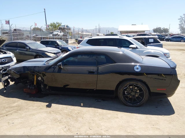 2C3CDZJG0PH625865 Dodge Challenger Gt