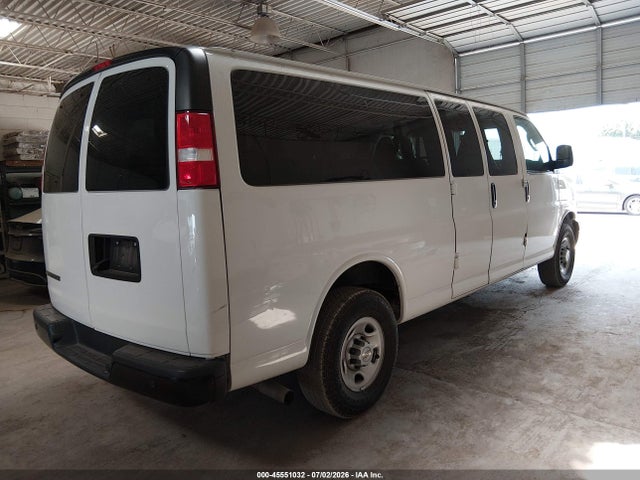 Продаж на аукціоні авто 2023 Chevrolet Express Passenger Rwd 3500 Extended Wheelbase Ls, vin: 1GAZGNFP3P1113975, номер лоту: 45551032