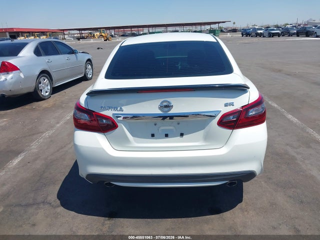 1N4AL3AP8HN336850 Nissan Altima 2.5 Sr