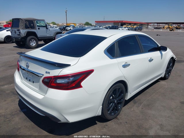 1N4AL3AP8HN336850 Nissan Altima 2.5 Sr