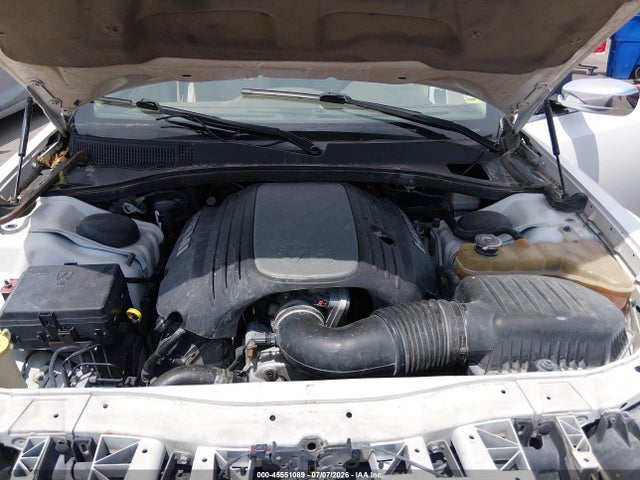 45551089 :رقم المزاد ، 2C3CA6CT8BH528326 vin ، 2011 Chrysler 300c مزاد بيع