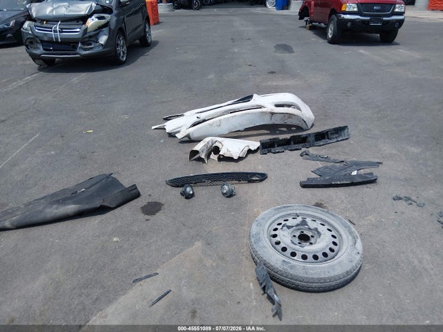 45551089 :رقم المزاد ، 2C3CA6CT8BH528326 vin ، 2011 Chrysler 300c مزاد بيع