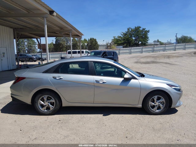 5NPLL4AG2MH049698 Hyundai ELANTRA SE