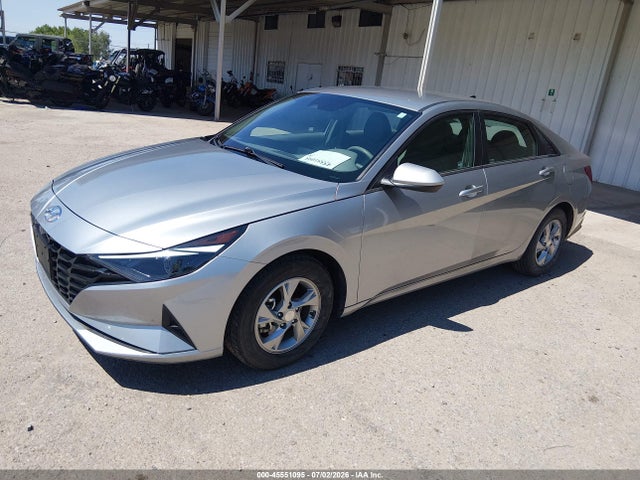 5NPLL4AG2MH049698 Hyundai ELANTRA SE