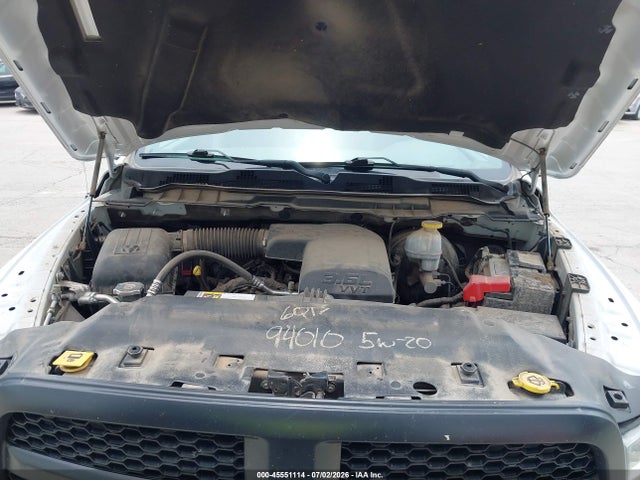 3C6JR6DG0KG502887 RAM 1500 Classic Tradesman 4x2 8&#039; Box
