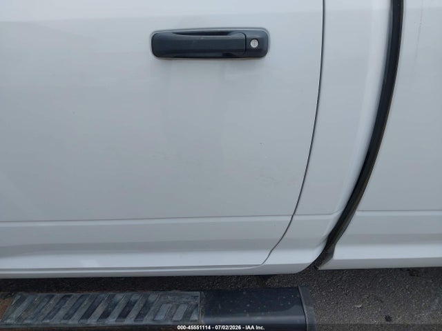 3C6JR6DG0KG502887 RAM 1500 Classic Tradesman 4x2 8&#039; Box