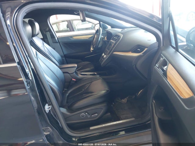 2016 Lincoln Mkc Select მანქანა იყიდება აუქციონზე, vin: 5LMTJ2DH0GUJ03470, აუქციონის ნომერი: 45551128