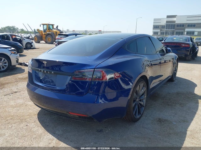 Продажа на аукционе авто 2017 Tesla Model S 60/75, vin: 5YJSA1E18HF188678, номер лота: 45551158