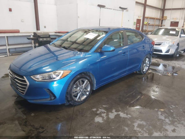 5NPD84LF1JH233195 Hyundai ELANTRA SEL