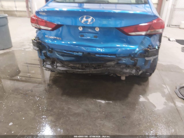 5NPD84LF1JH233195 Hyundai ELANTRA SEL