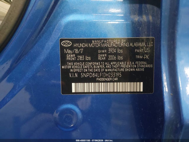 5NPD84LF1JH233195 Hyundai ELANTRA SEL