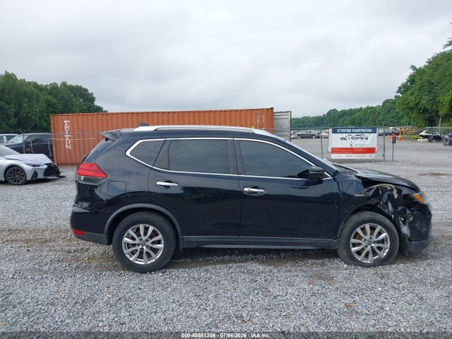 45551206 :رقم المزاد ، KNMAT2MV8HP502528 vin ، 2017 Nissan Rogue Sv مزاد بيع