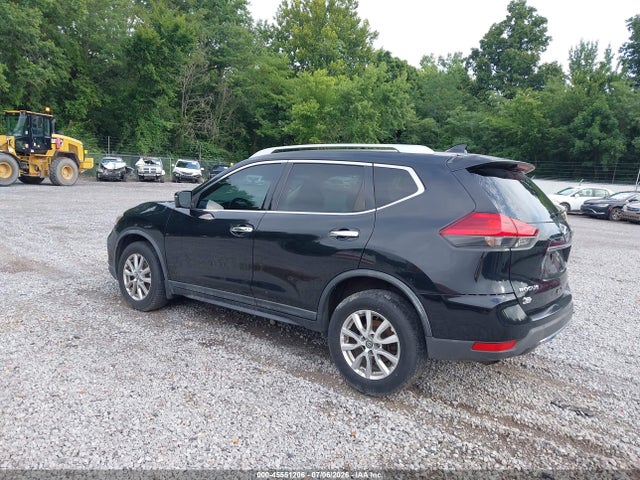 45551206 :رقم المزاد ، KNMAT2MV8HP502528 vin ، 2017 Nissan Rogue Sv مزاد بيع