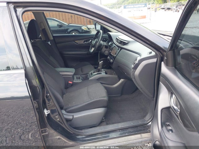 45551206 :رقم المزاد ، KNMAT2MV8HP502528 vin ، 2017 Nissan Rogue Sv مزاد بيع