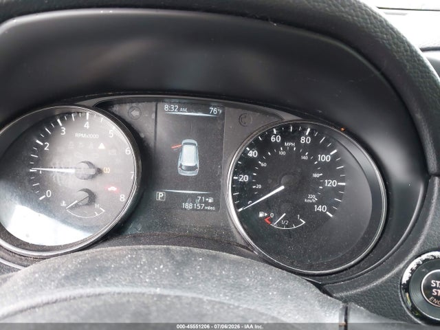 45551206 :رقم المزاد ، KNMAT2MV8HP502528 vin ، 2017 Nissan Rogue Sv مزاد بيع
