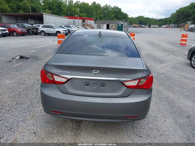 2013 Hyundai Sonata Gls მანქანა იყიდება აუქციონზე, vin: 5NPEB4AC3DH570633, აუქციონის ნომერი: 45551207