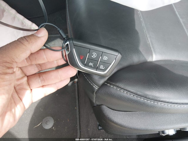 2025 Cadillac Xt4 Fwd Premium Luxury მანქანა იყიდება აუქციონზე, vin: 1GYFZCR48SF150617, აუქციონის ნომერი: 45551257