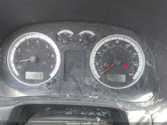 2004 Volkswagen Jetta Gl მანქანა იყიდება აუქციონზე, vin: 3VWRK69M54M026121, აუქციონის ნომერი: 45551279