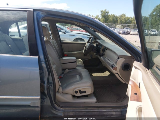 45551301 :رقم المزاد ، 1G4CW54K214202283 vin ، 2001 Buick Park Avenue مزاد بيع