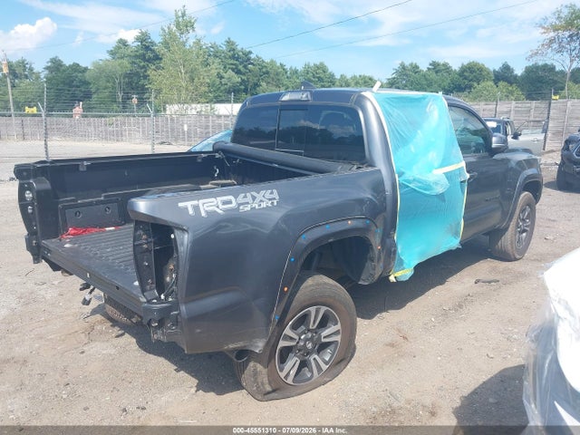3TMCZ5AN8JM167716 Toyota Tacoma Trd Sport