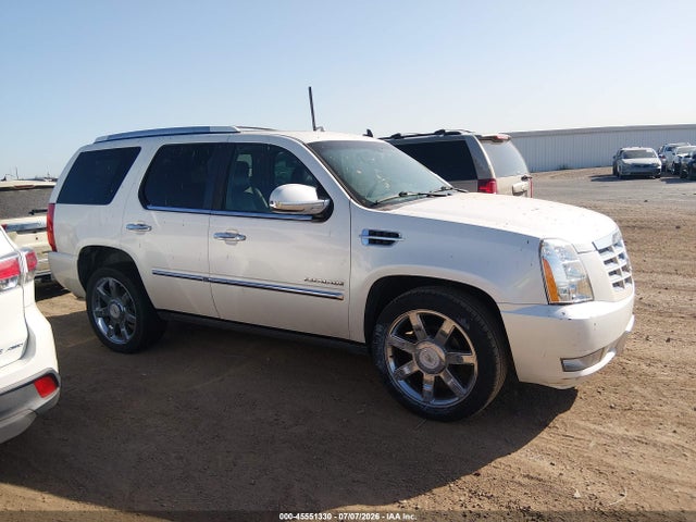 Продажа на аукционе авто 2011 Cadillac Escalade Premium, vin: 1GYS4CEF8BR213363, номер лота: 45551330