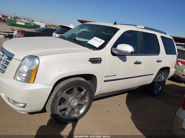 Продажа на аукционе авто 2011 Cadillac Escalade Premium, vin: 1GYS4CEF8BR213363, номер лота: 45551330