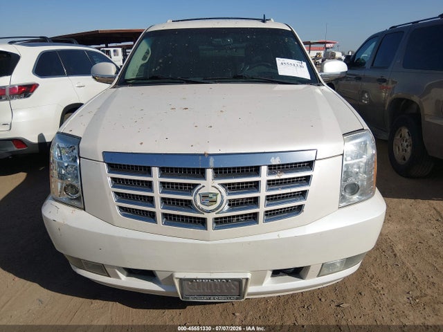 Продажа на аукционе авто 2011 Cadillac Escalade Premium, vin: 1GYS4CEF8BR213363, номер лота: 45551330
