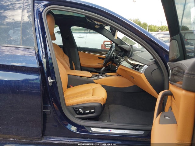 2022 Bmw M550 I Xdrive მანქანა იყიდება აუქციონზე, vin: WBA13BK06NCJ46507, აუქციონის ნომერი: 45551388
