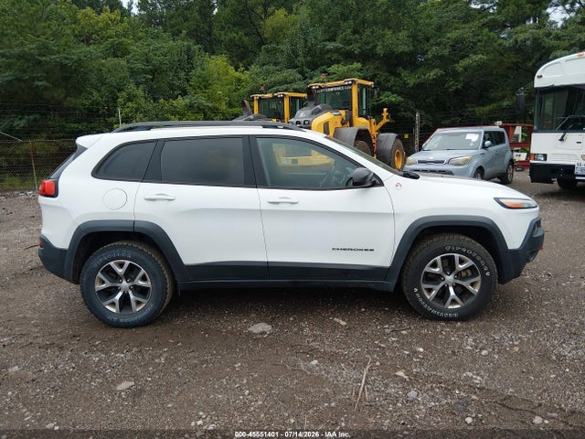 Продажа на аукционе авто 2017 Jeep Cherokee Trailhawk, vin: 1C4PJMBB4HD239900, номер лота: 45551401