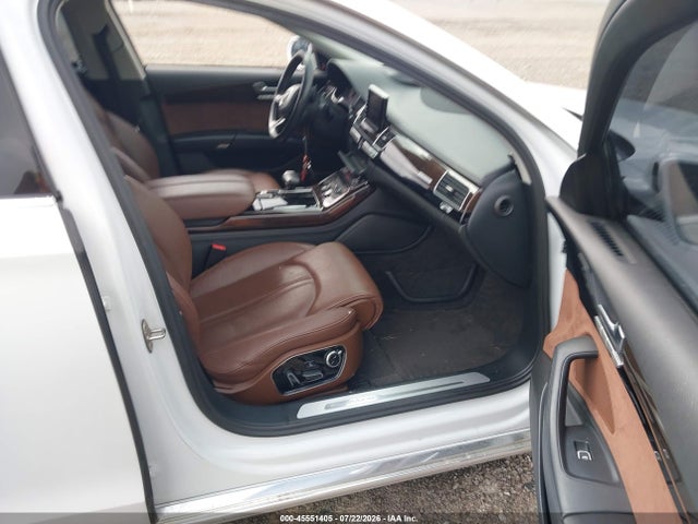 Audi A8 L 3.0t 2016 WAU34AFD3GN006399 Image 5