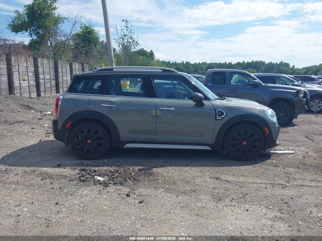 Mini Countryman Cooper S 2017 WMZYT5C36H3E18816 Image 13