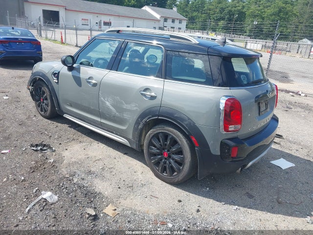 Mini Countryman Cooper S 2017 WMZYT5C36H3E18816 Image 3