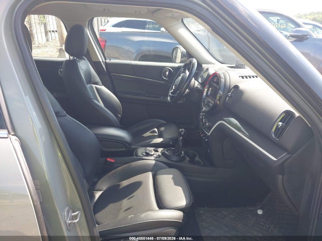 Mini Countryman Cooper S 2017 WMZYT5C36H3E18816 Image 5