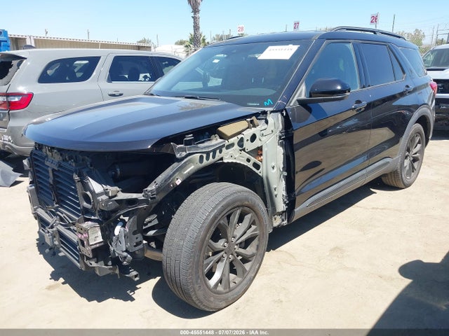 Ford Explorer Limited 2020 1FMSK8FH9LGC00333 Image 2